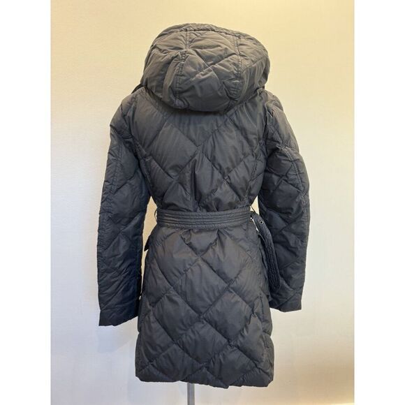 Burberry Quilted Goose Down Belted Puffer in Black Size S - Picture 3 of 12